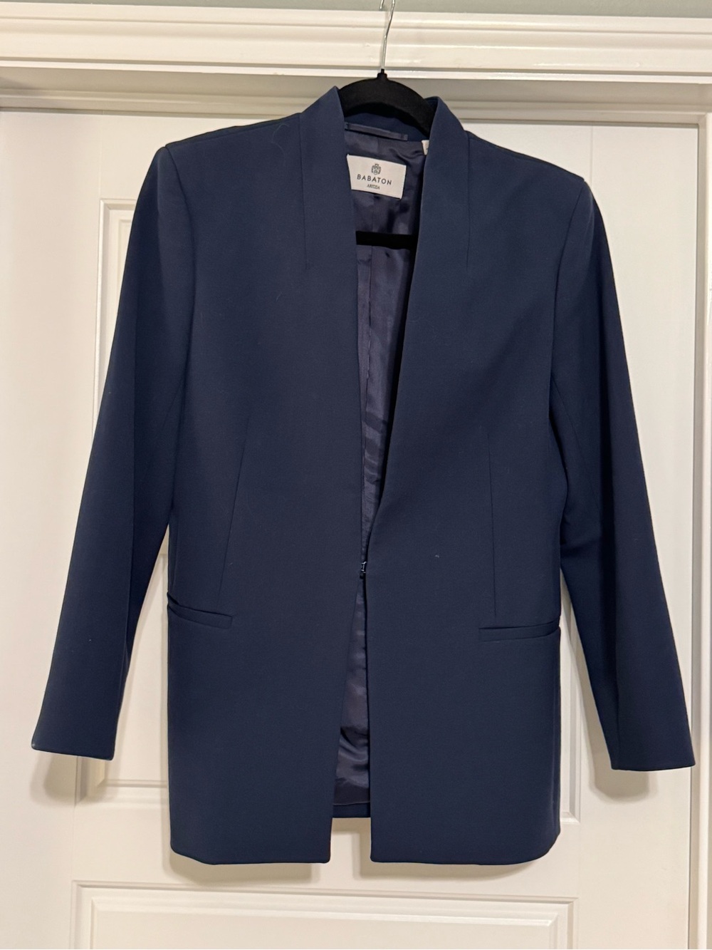 Aritzia Babaton Navy Open-Front Blazer Jacket - Women’s